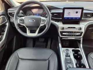Ford Explorer 2023 AWD XLT 4p SUV