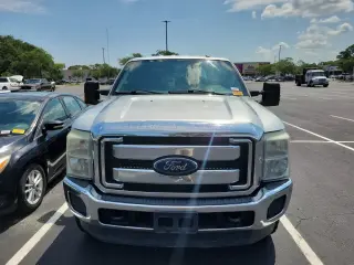 Ford F-250 Super Duty 2016 4x4 XLT 4p Crew Cab Camioneta de 8 pies de caja ligera