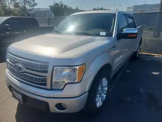 Ford F-150 2010 4x2 XLT 4p SuperCrew Styleside 5.5 ft. CB