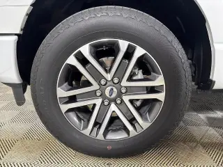 Ford F-150 2023 4x4 XL 4p SuperCrew 5.5 ft. SB