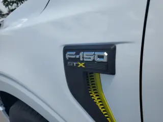 Ford F-150 2025 4x2 STX 4p SuperCrew 5.5 pies CB