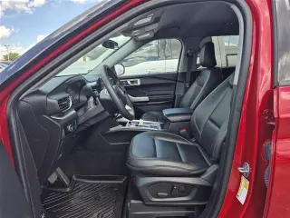 Ford Explorer 2024 XLT 4p SUV