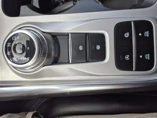 Ford Explorer 2024 XLT 4p SUV