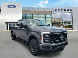 Ford F-250 Super Duty 2023 4x4 King Ranch 4dr Crew Cab 6.8 ft. SB Pickup
