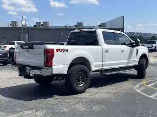 Ford F-250 Super Duty 2022 4x4 King Ranch 4p. Cabina de Tripulante 6,8 pies Caja Extendida