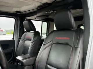 Jeep Wrangler Unlimited 2018 4x4 Rubicon 4p SUV (lanzamiento a mitad de año)