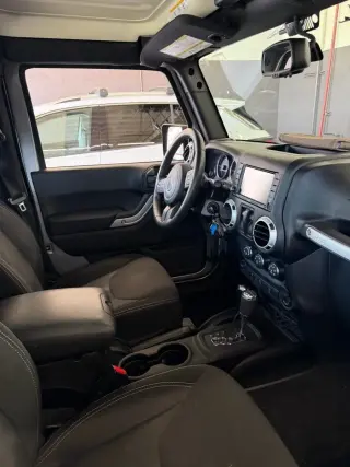 Jeep Wrangler 2016 4x4 Rubicon 2p SUV
