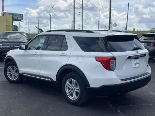 Ford Explorer 2024 XLT 4p SUV