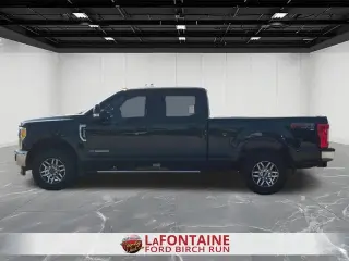 Ford F-250 Super Duty 2017 4x4 Platinum 4dr Crew Cab 6.8 ft. SB Camioneta