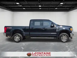 Ford F-250 Super Duty 2017 4x4 Platinum 4dr Crew Cab 6.8 ft. SB Camioneta