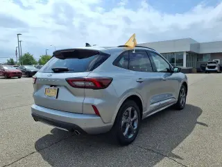 Ford Escape 2024 ST-Line 4p SUV