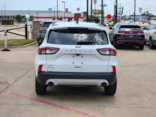 Ford Escape 2022 SEL 4dr SUV