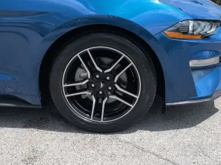 Ford Mustang 2022 EcoBoost 2p Fastback