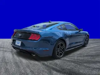 Ford Mustang 2022 EcoBoost 2p Fastback
