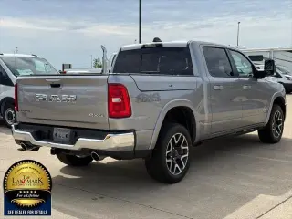 Ram 1500 2025 4x4 Laramie 4p Cabina Extendida 5.6 pies S Pickup