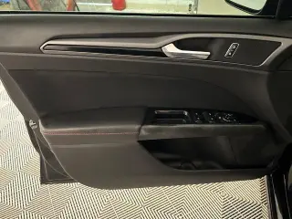Ford Fusion 2014 SE 4dr Sedan
