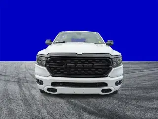 Ram 1500 2023 4x2 Lone Star 4p Cabina Completa de Tripulación 5.6 ft. SB Camioneta