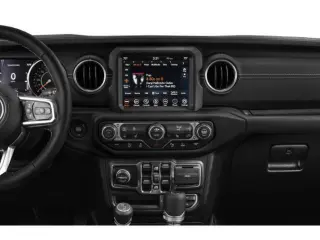 Jeep Gladiator 2020 4x4 Overland 4p. Cabina Extendida Crew 5.0 pies. Caja Corta