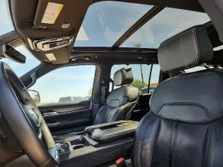 Jeep Grand Wagoneer L 2024 4x4 4p SUV