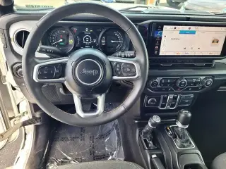 Jeep Wrangler 2024 4x4 Sahara 4xe 4p SUV