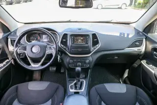 Jeep Cherokee 2018 Latitude 4p SUV