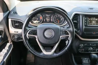 Jeep Cherokee 2018 Latitude 4p SUV