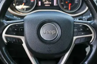 Jeep Cherokee 2018 Latitude 4p SUV