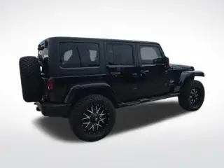 Jeep Wrangler Unlimited 2015 4x4 Altitude 4p SUV