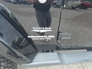 Jeep Wrangler Unlimited 2015 4x4 Altitude 4p SUV