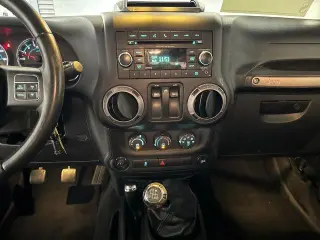 Jeep Wrangler 2017 4x4 Freedom 2dr SUV