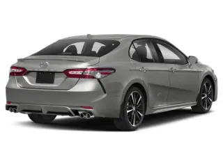 Toyota Camry 2019 LE sedán de 4 puertas