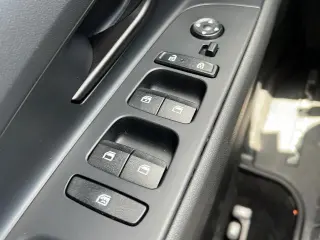 Sedán Hyundai ELANTRA 2025 SEL Sport de 4 puertas