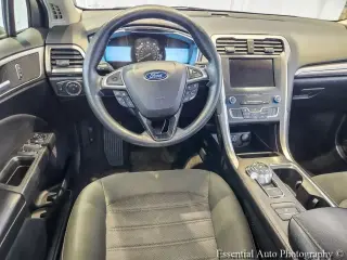 Ford Fusion 2020 SE Sedán de 4 puertas