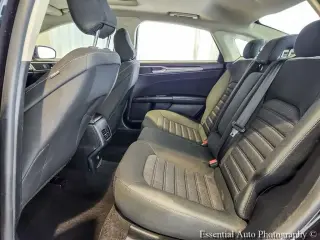 Ford Fusion 2020 SE Sedán de 4 puertas