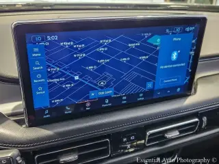 Lincoln Nautilus Standard SUV 4 puertas 2021