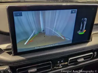 Lincoln Nautilus Standard SUV 4 puertas 2021