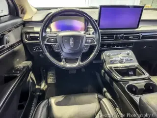 Lincoln Nautilus Standard SUV 4 puertas 2021