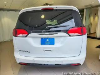 Chrysler Pacifica 2019 Touring L 35th Anniversary 4dr Mini-Van