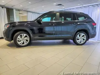Volkswagen Atlas 2023 AWD SE 4Motion SUV de 4 puertas con tecnología