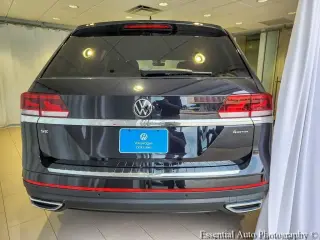Volkswagen Atlas 2023 AWD SE 4Motion SUV de 4 puertas con tecnología