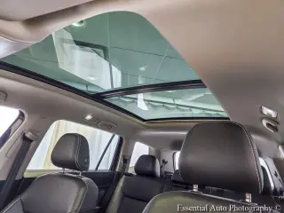 Volkswagen Atlas 2023 AWD SE 4Motion SUV de 4 puertas con tecnología