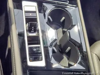 SUV Volkswagen Atlas 2025 AWD SE 4Motion de 4 puertas con tecnología