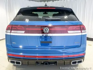 Volkswagen Atlas Cross Sport 2025 AWD SEL Premium R-Line 4Motion SUV de 4 puertas