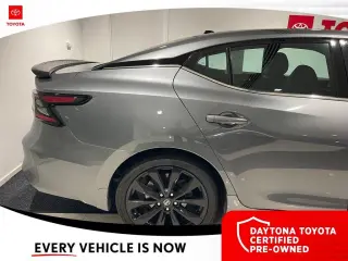 Sedán de 4 puertas Nissan Maxima 3.5 S 2019
