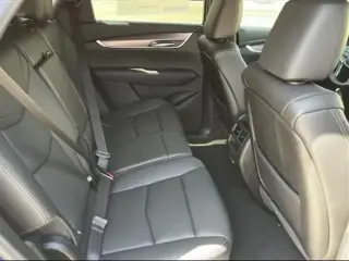 Cadillac XT5 Luxury SUV de 4 puertas 2025