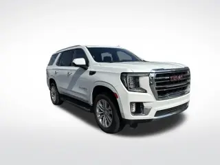 GMC Yukon 2024 4x2 SLT SUV de 4 puertas