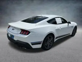 Ford Mustang 2024 GT Premium 2p Fastback