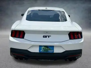 Ford Mustang 2024 GT Premium 2p Fastback