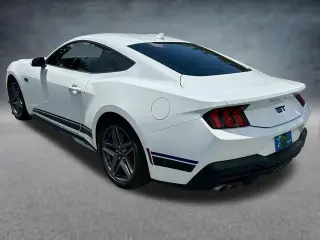 Ford Mustang 2024 GT Premium 2p Fastback
