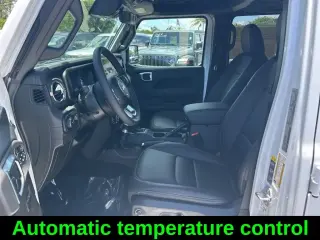 Jeep Wrangler 2025 4x4 Sahara SUV de 4 puertas
